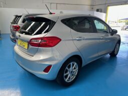 FORD FIESTA 1.1 Ti-VCT Titanium full