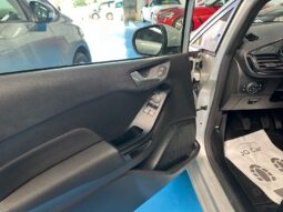 FORD FIESTA 1.1 Ti-VCT Titanium full