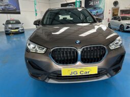 BMW X1 sDRIVE 18i ADVANTAGE NAVI PRO LED PDC full