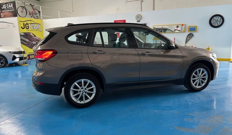 BMW X1 sDRIVE 18i ADVANTAGE NAVI PRO LED PDC full