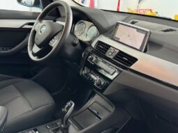 BMW X1 sDRIVE 18i ADVANTAGE NAVI PRO LED PDC full