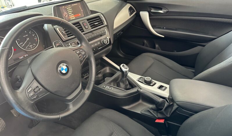 BMW218i CABRIO completo