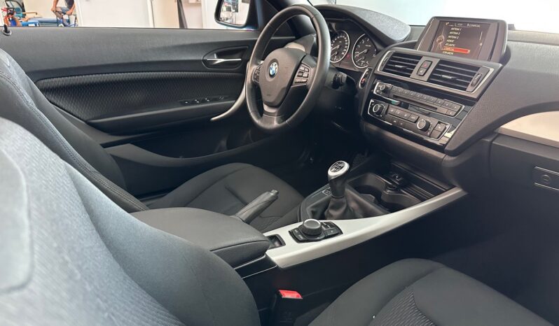 BMW218i CABRIO completo