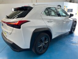 LEXUS LX UX 250-H 2.0 184CV completo