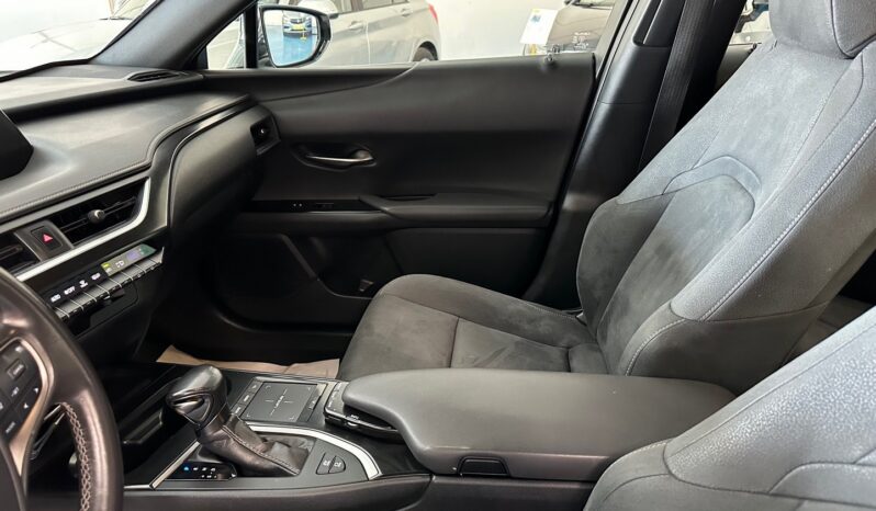 LEXUS LX UX 250-H 2.0 184CV completo