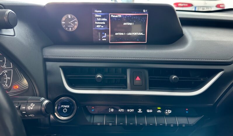 LEXUS LX UX 250-H 2.0 184CV completo