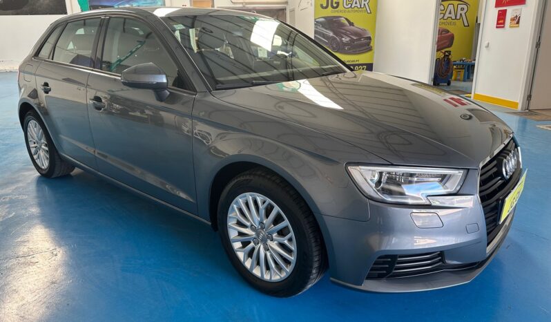 AUDI A3 SPORTBACK 1.6 TDI completo