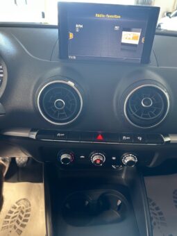 AUDI A3 SPORTBACK 1.6 TDI completo