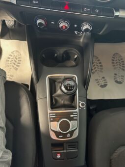 AUDI A3 SPORTBACK 1.6 TDI completo