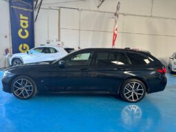 BMW 530 e Pack Desportivo M completo