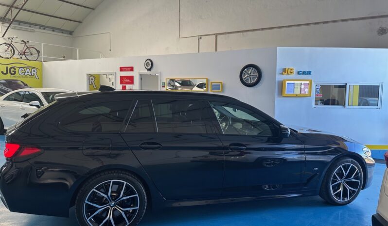 BMW 530 e Pack Desportivo M completo