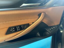 BMW 530 e Pack Desportivo M completo