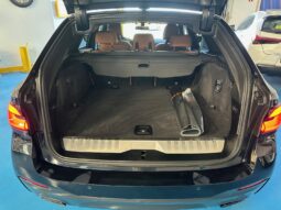 BMW 530 e Pack Desportivo M completo