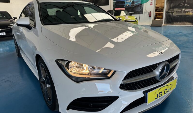 MERCEDES-BENZ CLA 180 AMG-Line completo