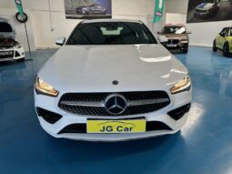 MERCEDES-BENZ CLA 180 AMG-Line completo