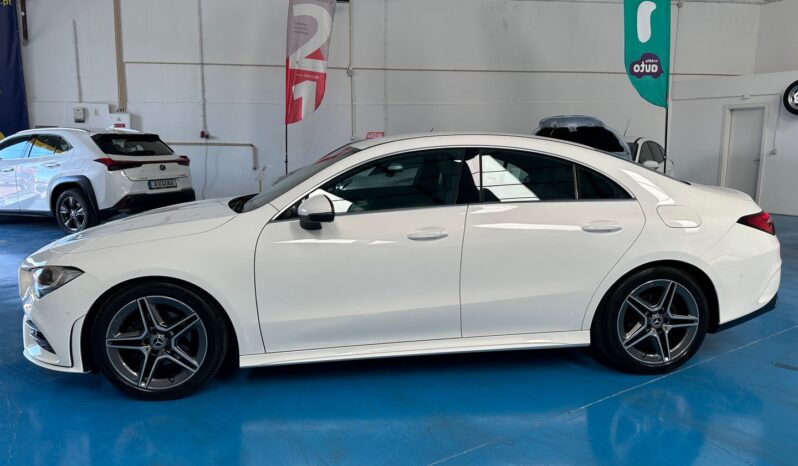MERCEDES-BENZ CLA 180 AMG-Line completo