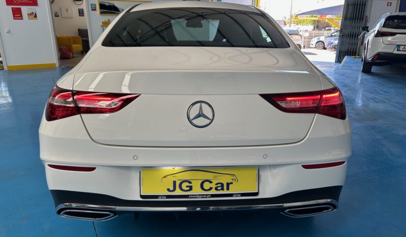 MERCEDES-BENZ CLA 180 AMG-Line completo