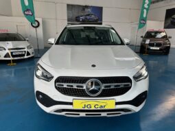 MERCEDES-BENZ GLA 200 STYLE LEDER NAVI completo