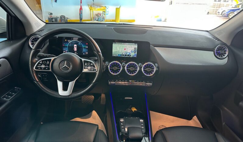 MERCEDES-BENZ GLA 200 STYLE LEDER NAVI completo