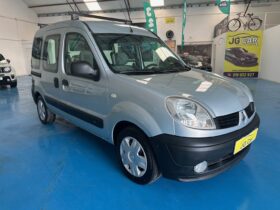 RENAULT KANGOO 5 lugares AC