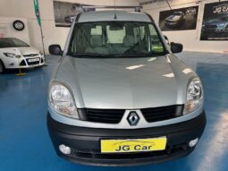 RENAULT KANGOO 5 lugares AC completo