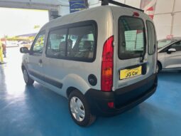 RENAULT KANGOO 5 lugares AC completo