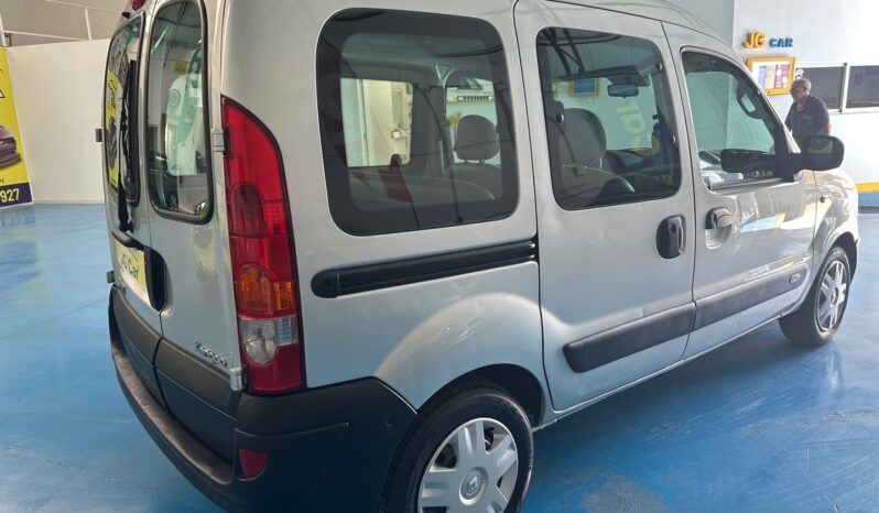 RENAULT KANGOO 5 lugares AC completo