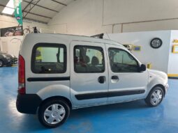 RENAULT KANGOO 5 lugares AC completo