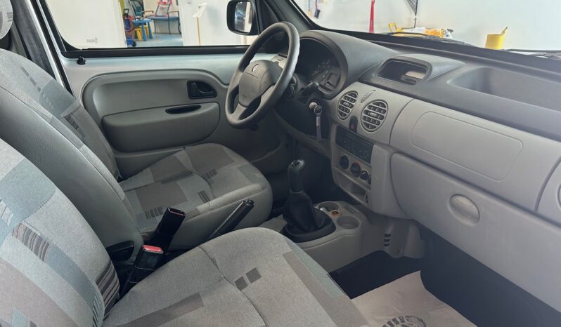 RENAULT KANGOO 5 lugares AC completo