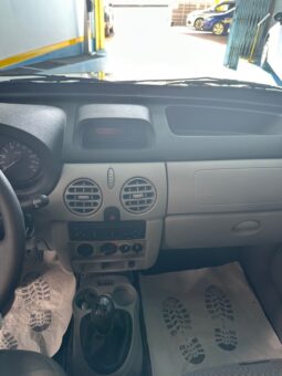 RENAULT KANGOO 5 lugares AC completo