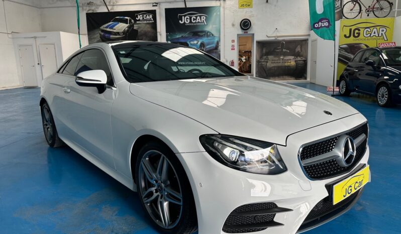 Mercedes Coupé E 220d AMG completo