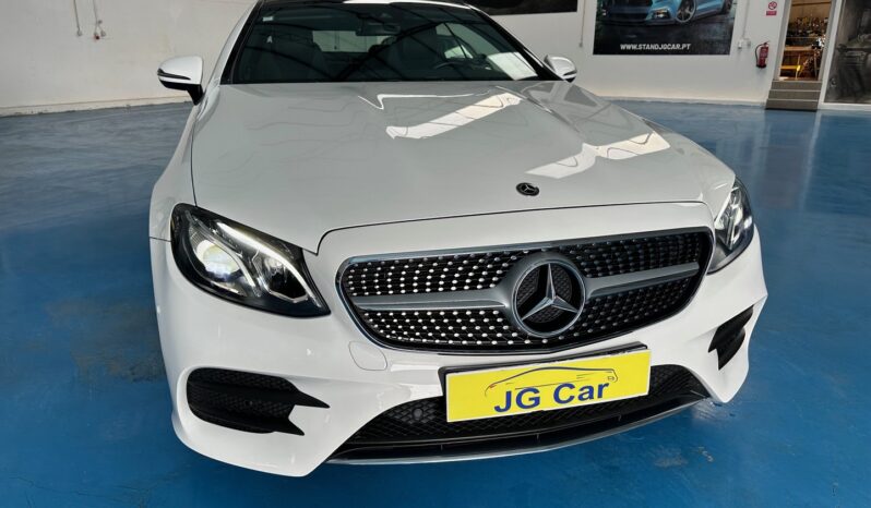 Mercedes Coupé E 220d AMG completo
