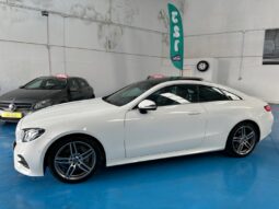 Mercedes Coupé E 220d AMG completo