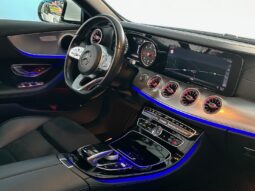 Mercedes Coupé E 220d AMG completo