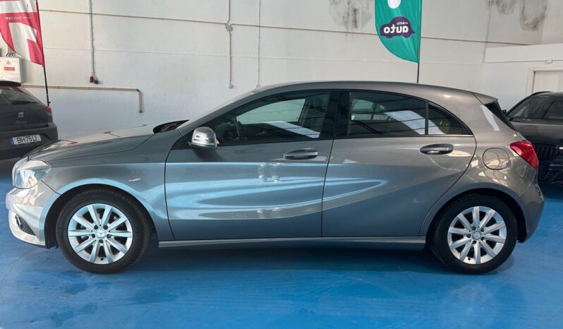 MERCEDES-BENZ CLASSE A 180 CDI STYLE completo