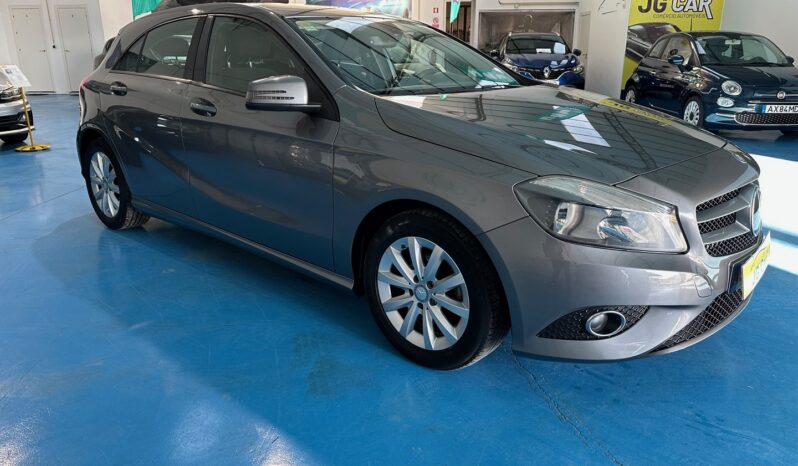 MERCEDES-BENZ CLASSE A 180 CDI STYLE completo