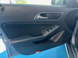 MERCEDES-BENZ CLASSE A 180 CDI STYLE completo