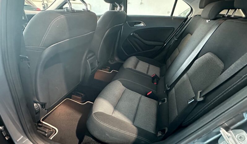MERCEDES-BENZ CLASSE A 180 CDI STYLE completo