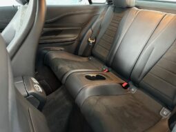 Mercedes Coupé E 220d AMG completo