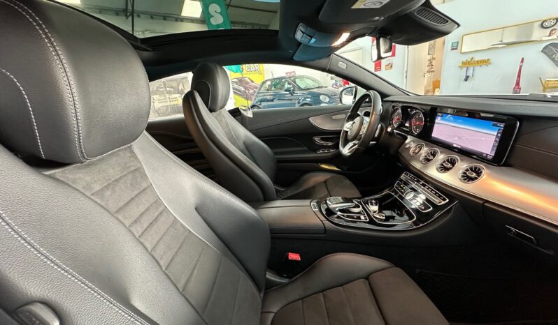 Mercedes Coupé E 220d AMG completo