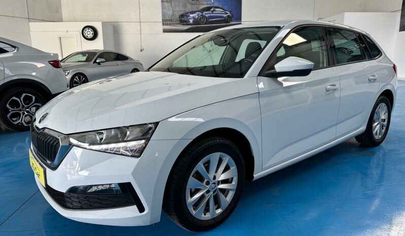 SKODA SCALA 1.0 TSI 95 HP AMBITION completo
