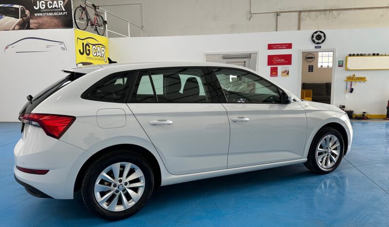 SKODA SCALA 1.0 TSI 95 HP AMBITION completo