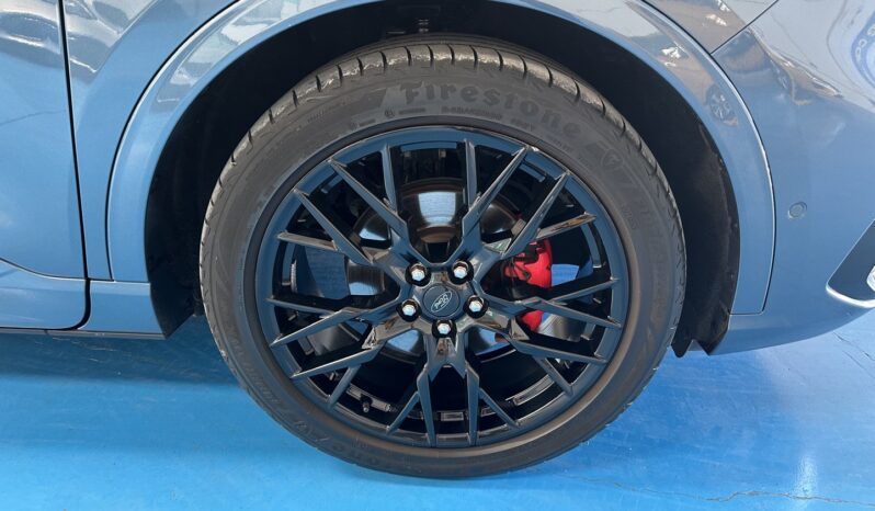 FORD KUGA 1.5 ECOBOOST ST LINE completo