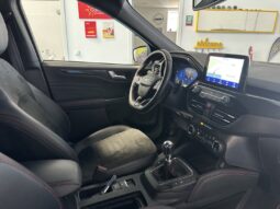 FORD KUGA 1.5 ECOBOOST ST LINE completo