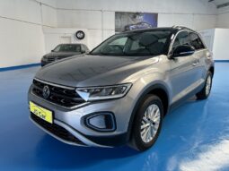 VW T-ROC 1.0 TSI 110 CV completo