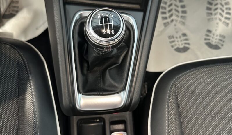 RENAULT CAPTUR TECHNO TCE completo