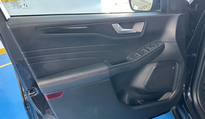 ORD KUGA 1.5 EcoBoost ST-Line completo