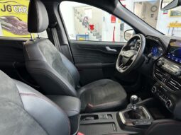 ORD KUGA 1.5 EcoBoost ST-Line completo