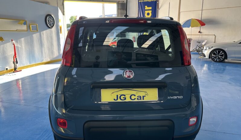FIAT PANDA 1.0 HIBRID completo