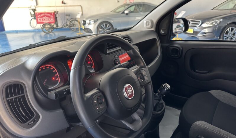 FIAT PANDA 1.0 HIBRID completo